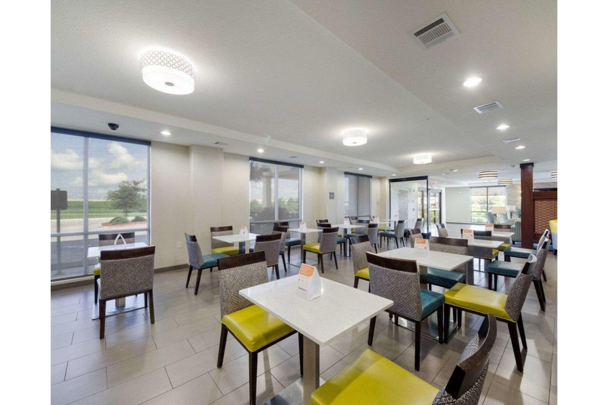Comfort Inn & Suites Victoria North Eksteriør billede
